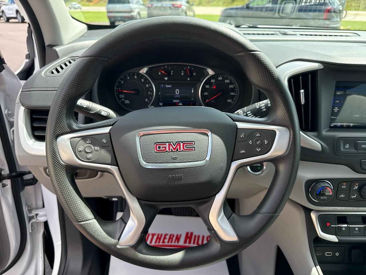 GMC Terrain SLE 4D SUV AWD 2024