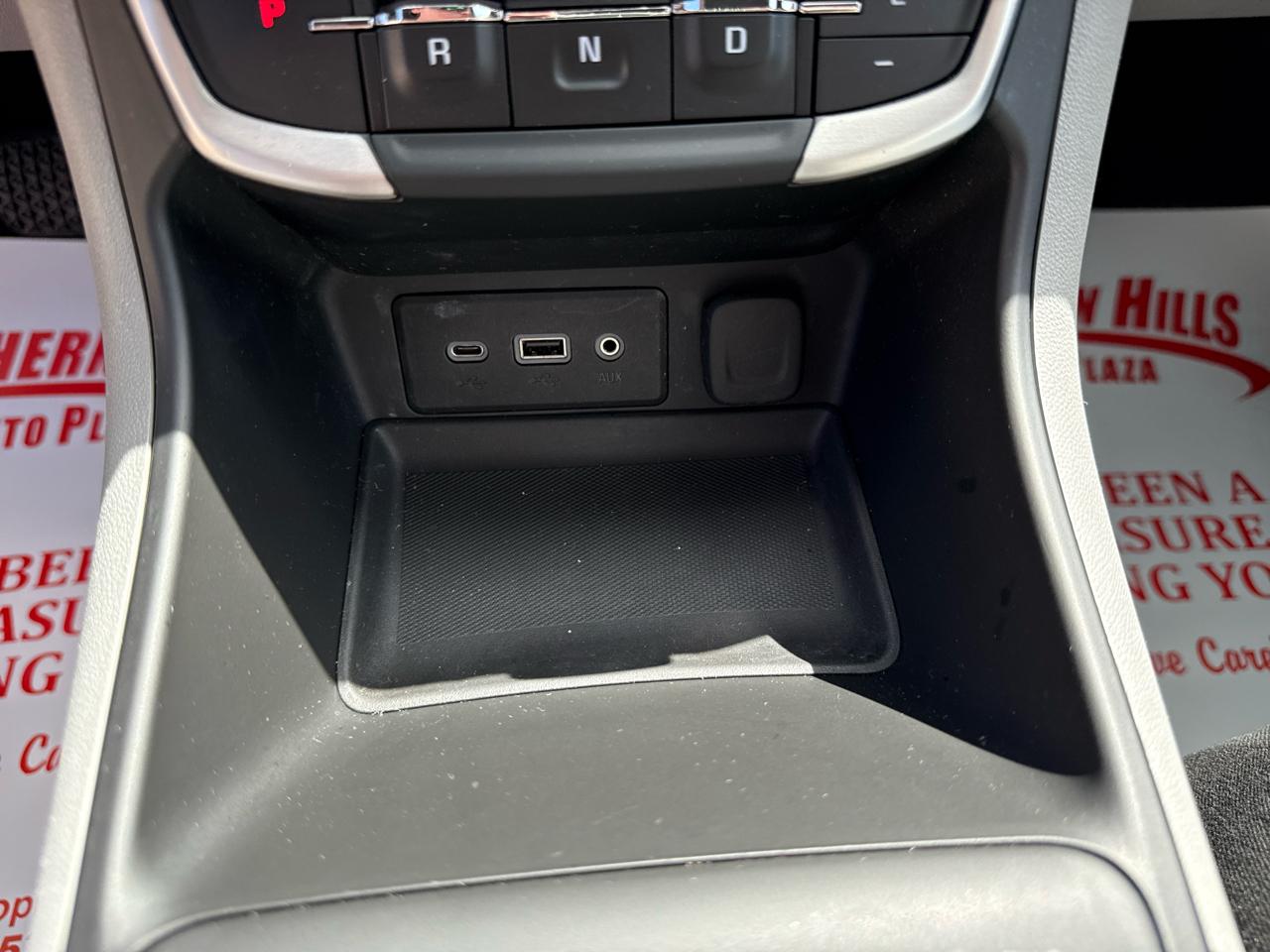 GMC Terrain SLE 4D SUV AWD 2024