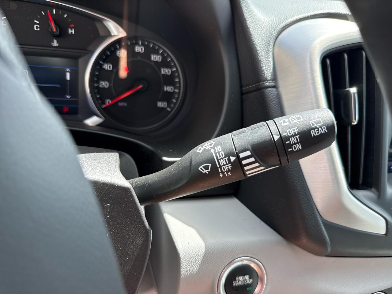 GMC Terrain SLE 4D SUV AWD 2024