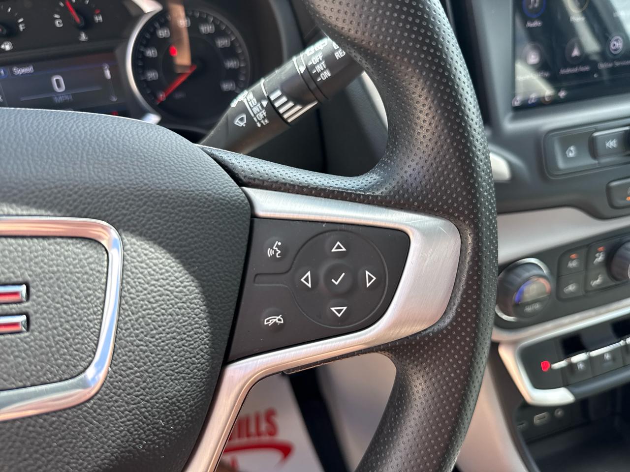 GMC Terrain SLE 4D SUV AWD 2024