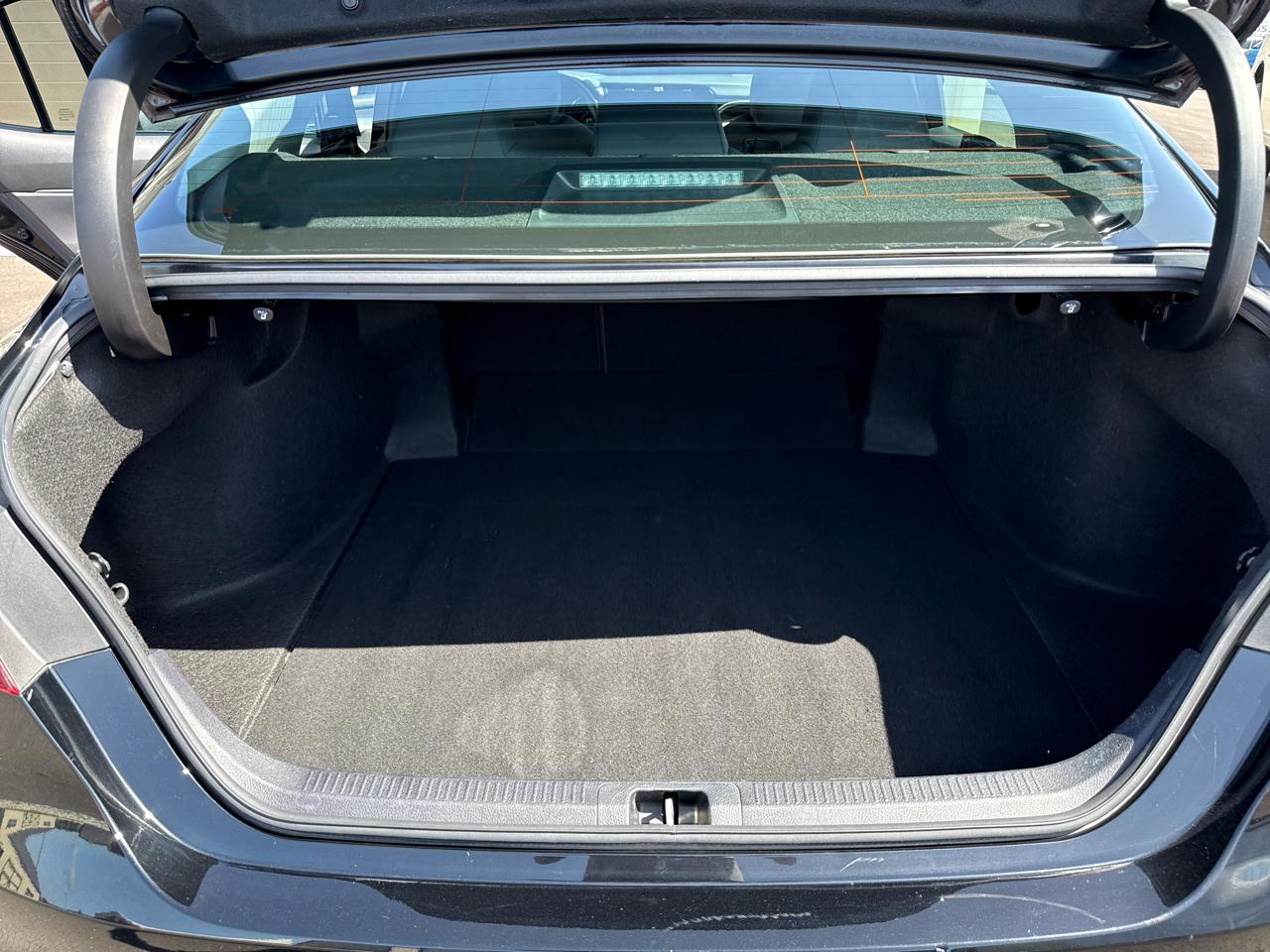Toyota Camry LE 4D Sedan 2020