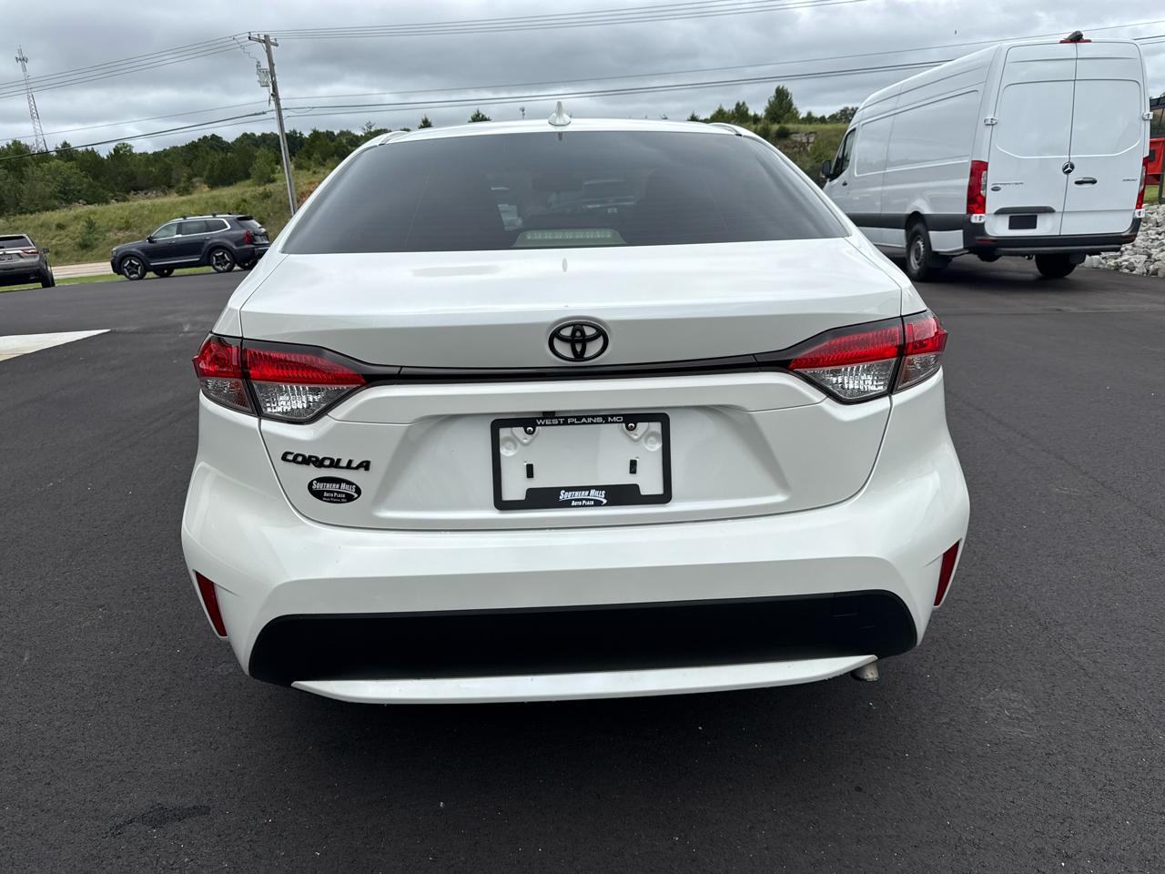 Toyota Corolla LE 4D Sedan at 2021