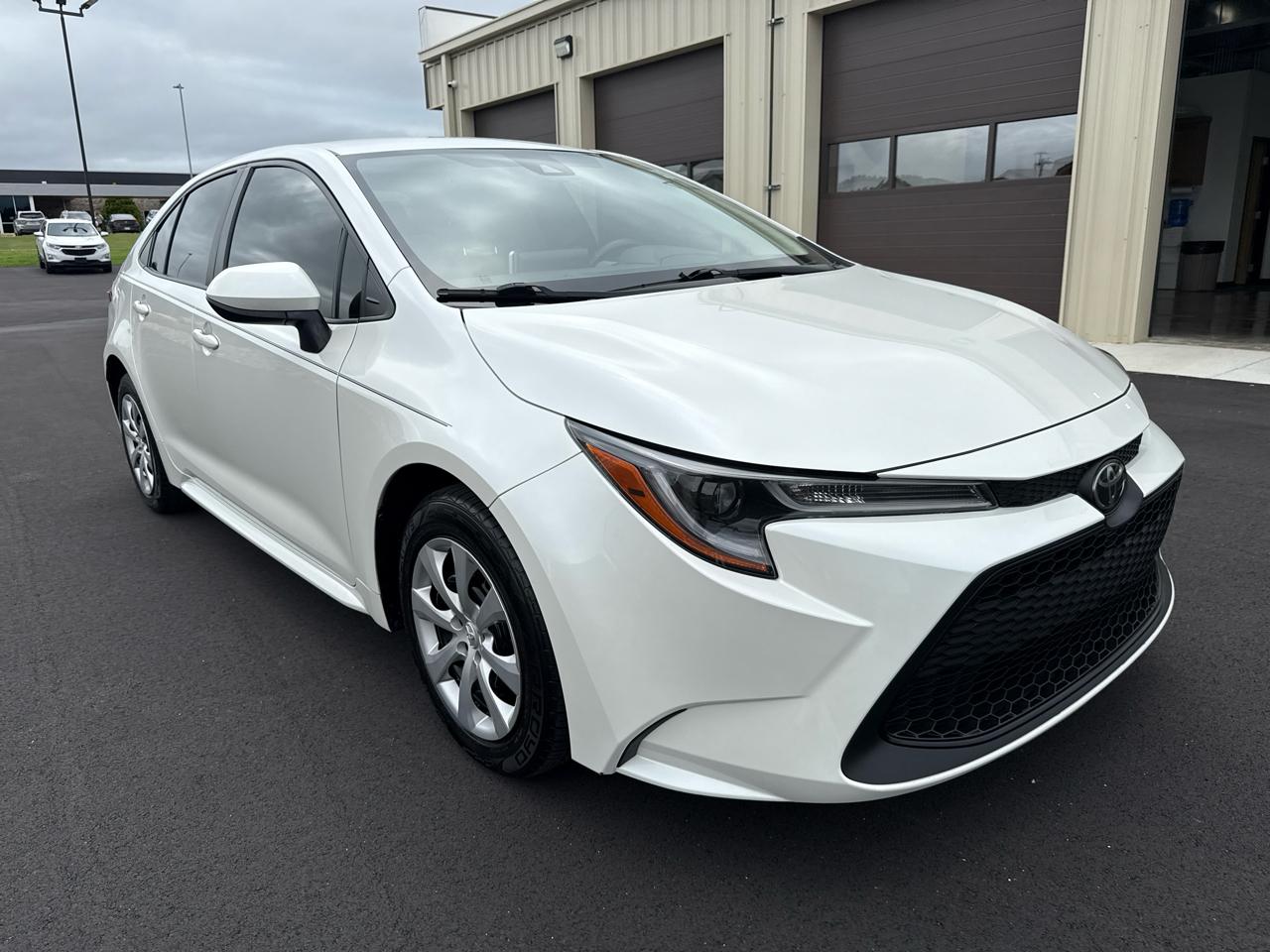 Toyota Corolla LE 4D Sedan at 2021
