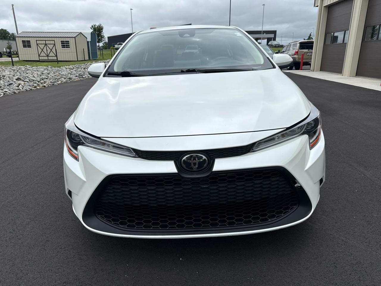 Toyota Corolla LE 4D Sedan at 2021