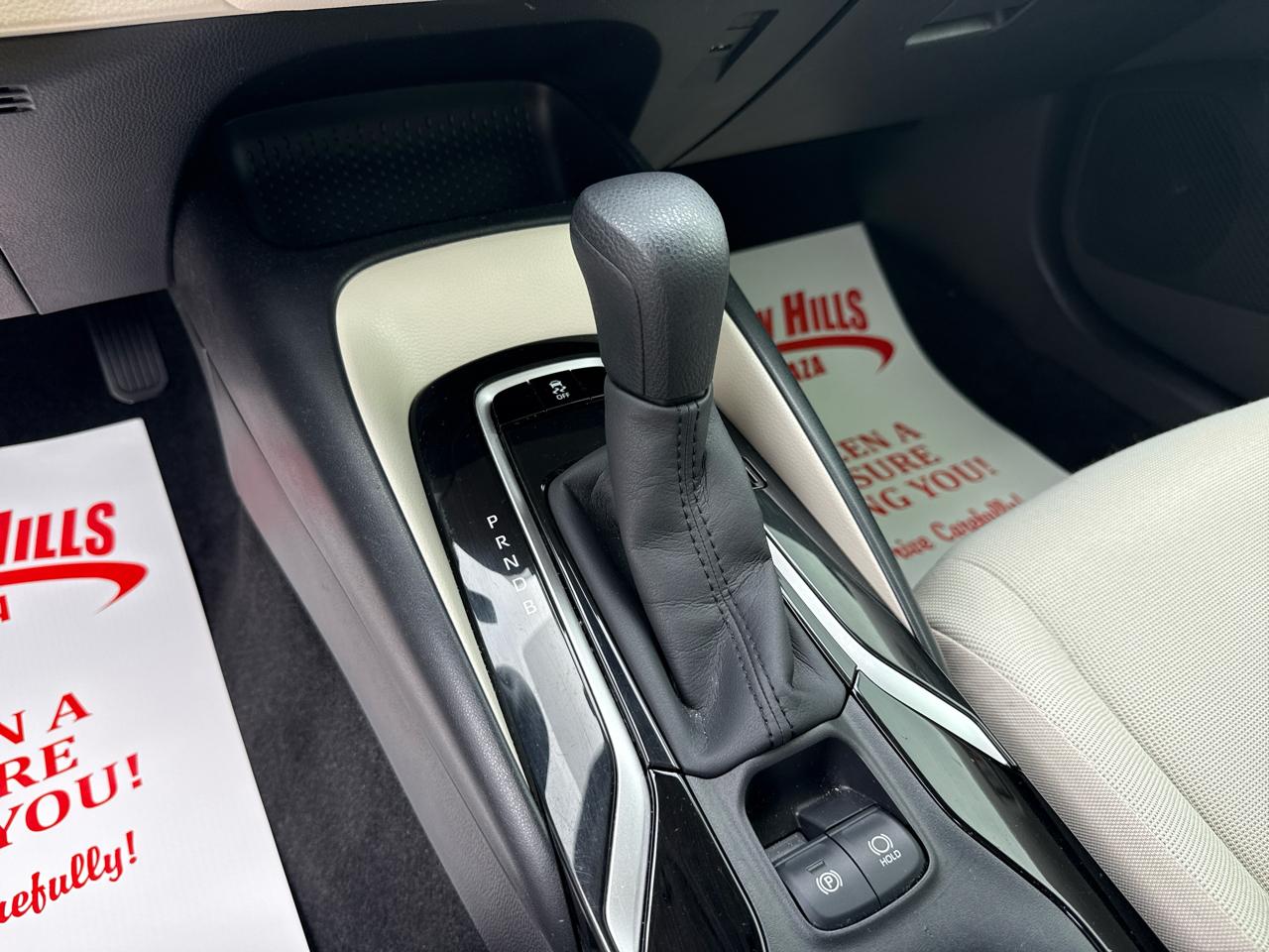 Toyota Corolla LE 4D Sedan at 2021