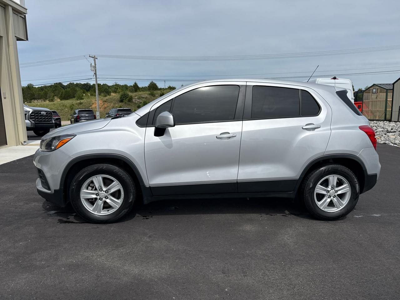Chevrolet Trax LS 4D SUV FWD 2022