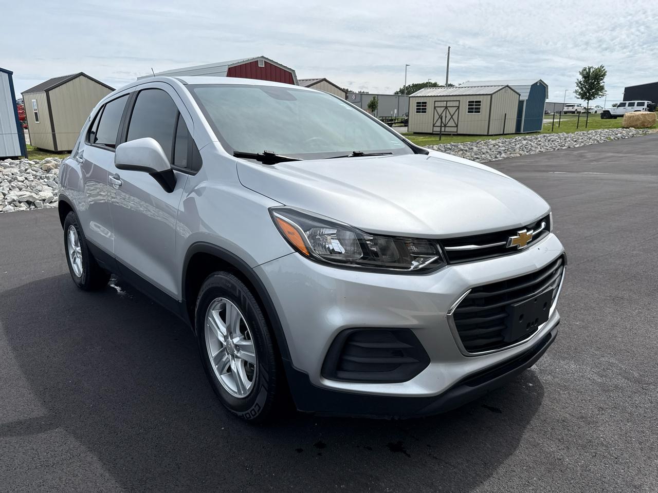 Chevrolet Trax LS 4D SUV FWD 2022