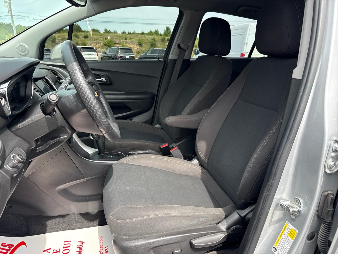 Chevrolet Trax LS 4D SUV FWD 2022
