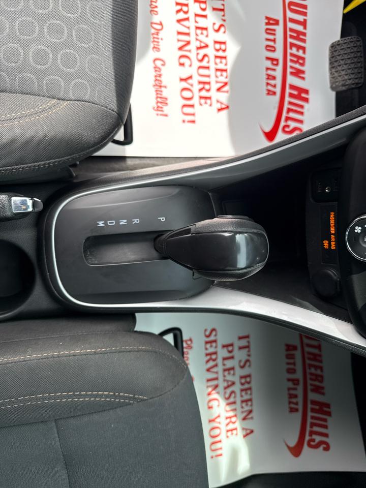 Chevrolet Trax LS 4D SUV FWD 2022