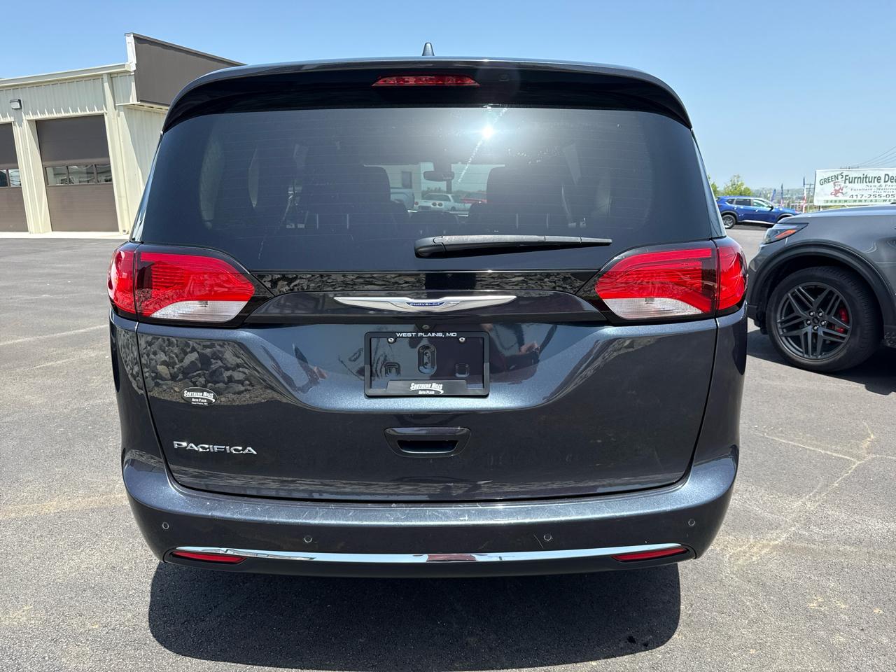 Chrysler Pacifica Touring L Wagon 2020