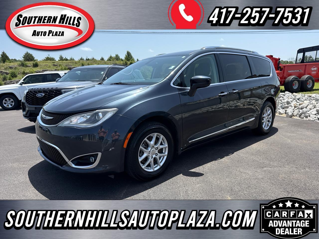 Chrysler Pacifica Touring L Wagon 2020