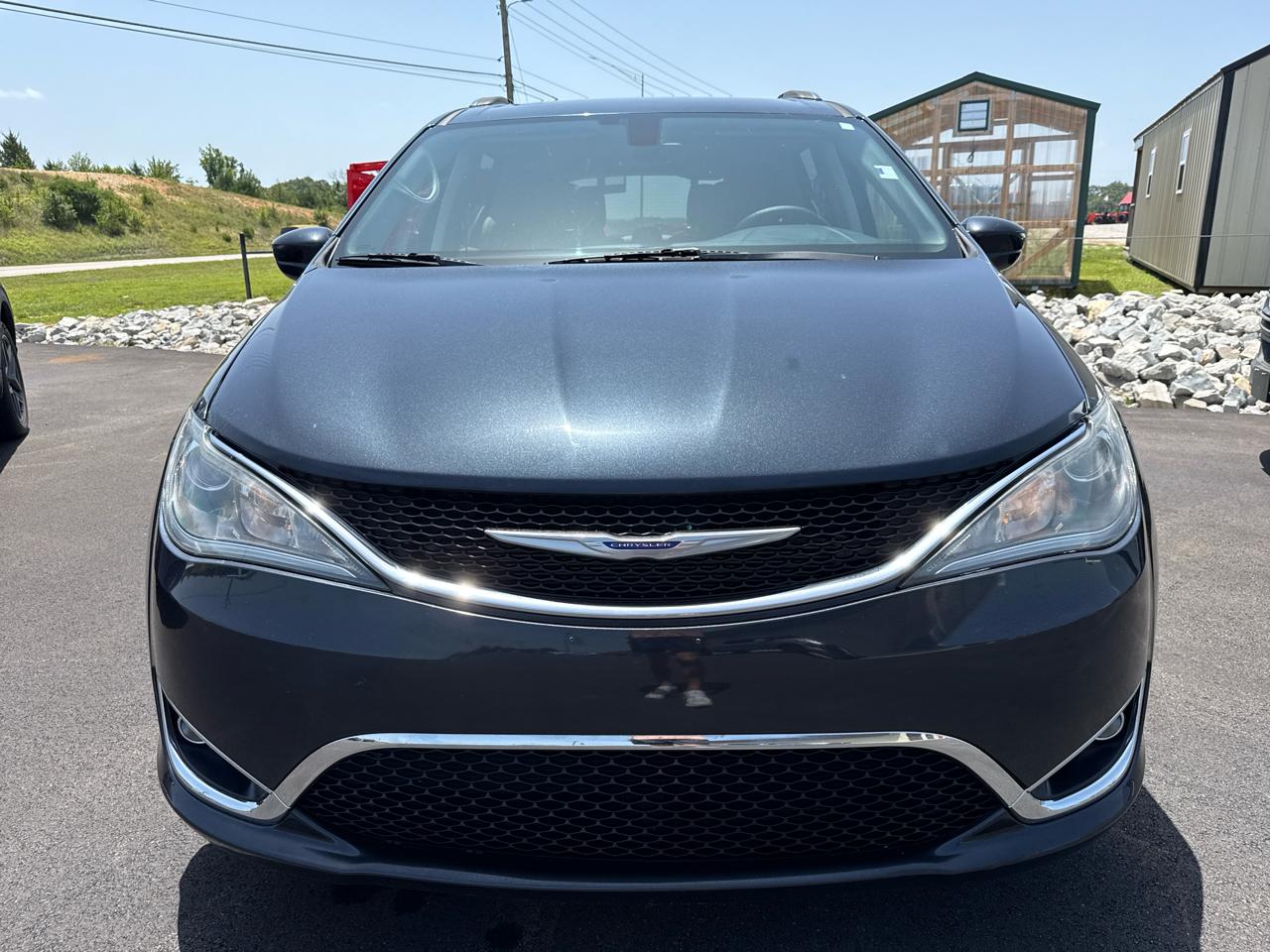 Chrysler Pacifica Touring L Wagon 2020