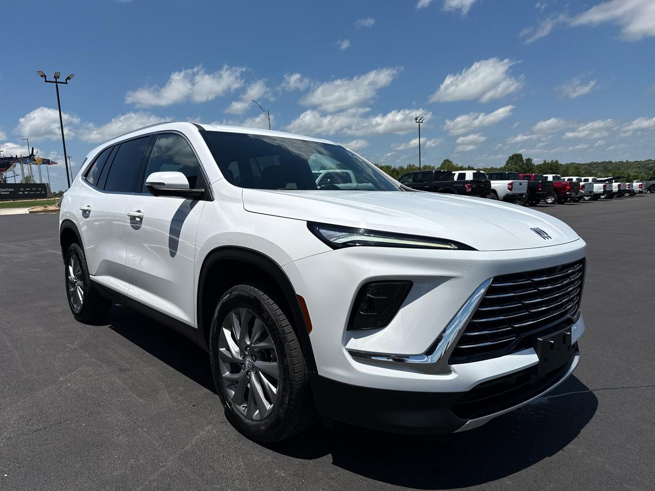 Buick Enclave Preferred 4D SUV FWD 2025