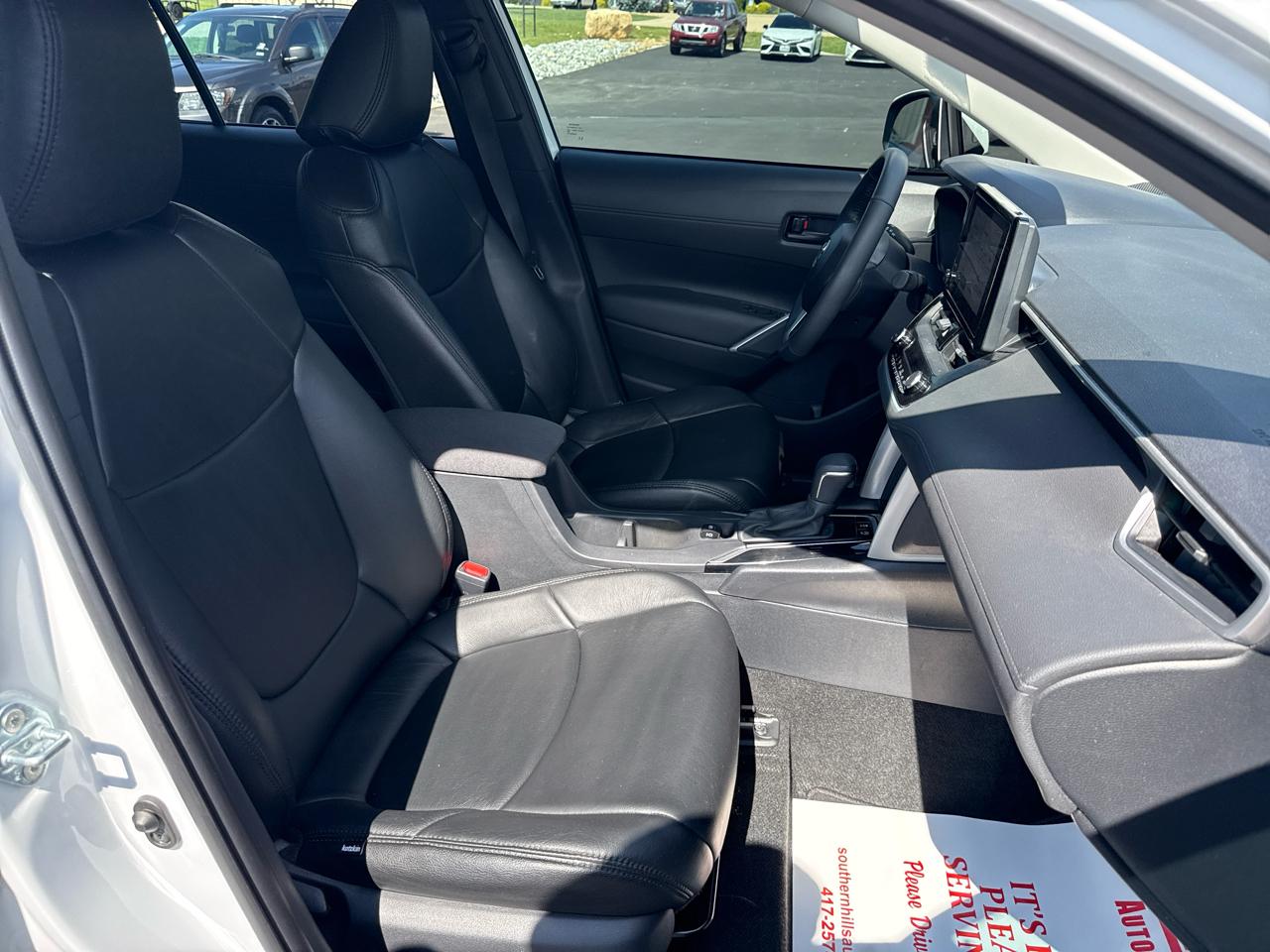 Toyota Corolla Cross LE 4D SUV FWD 2024