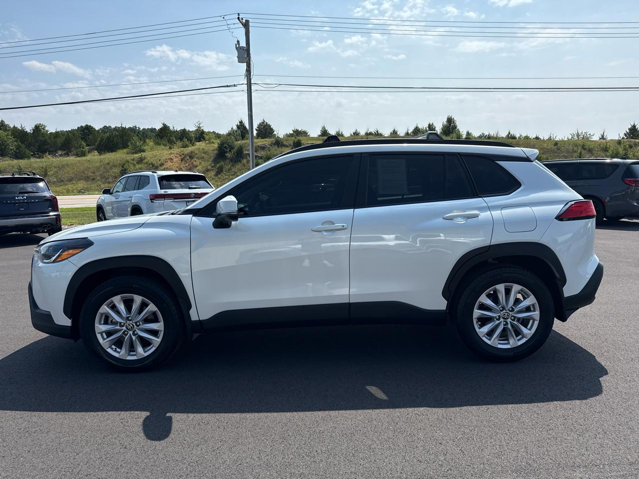 Toyota Corolla Cross LE 4D SUV FWD 2024