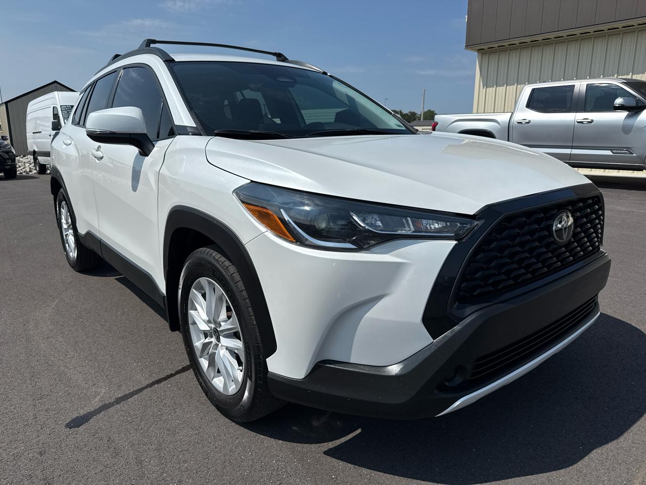 Toyota Corolla Cross LE 4D SUV FWD 2024
