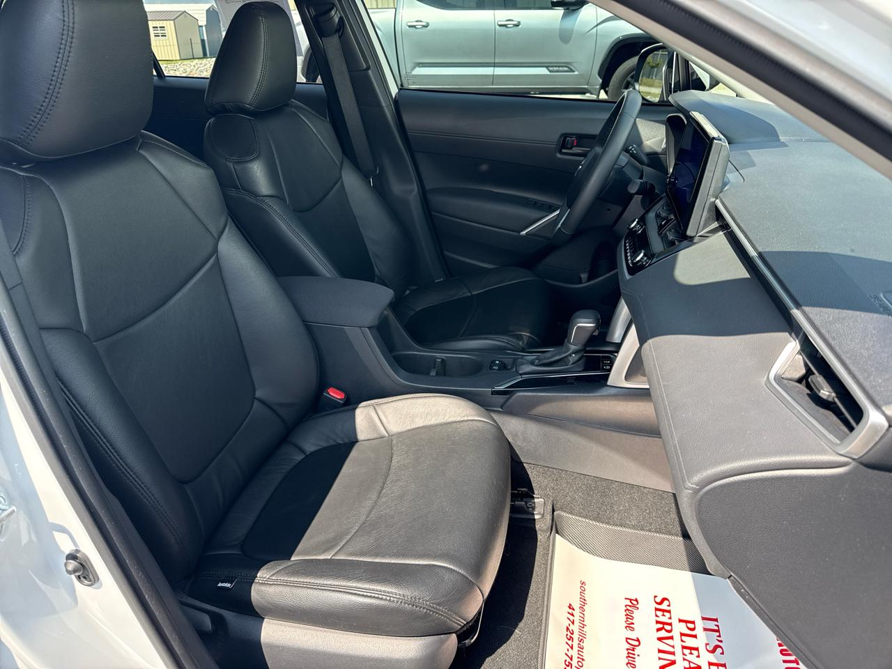 Toyota Corolla Cross LE 4D SUV FWD 2024
