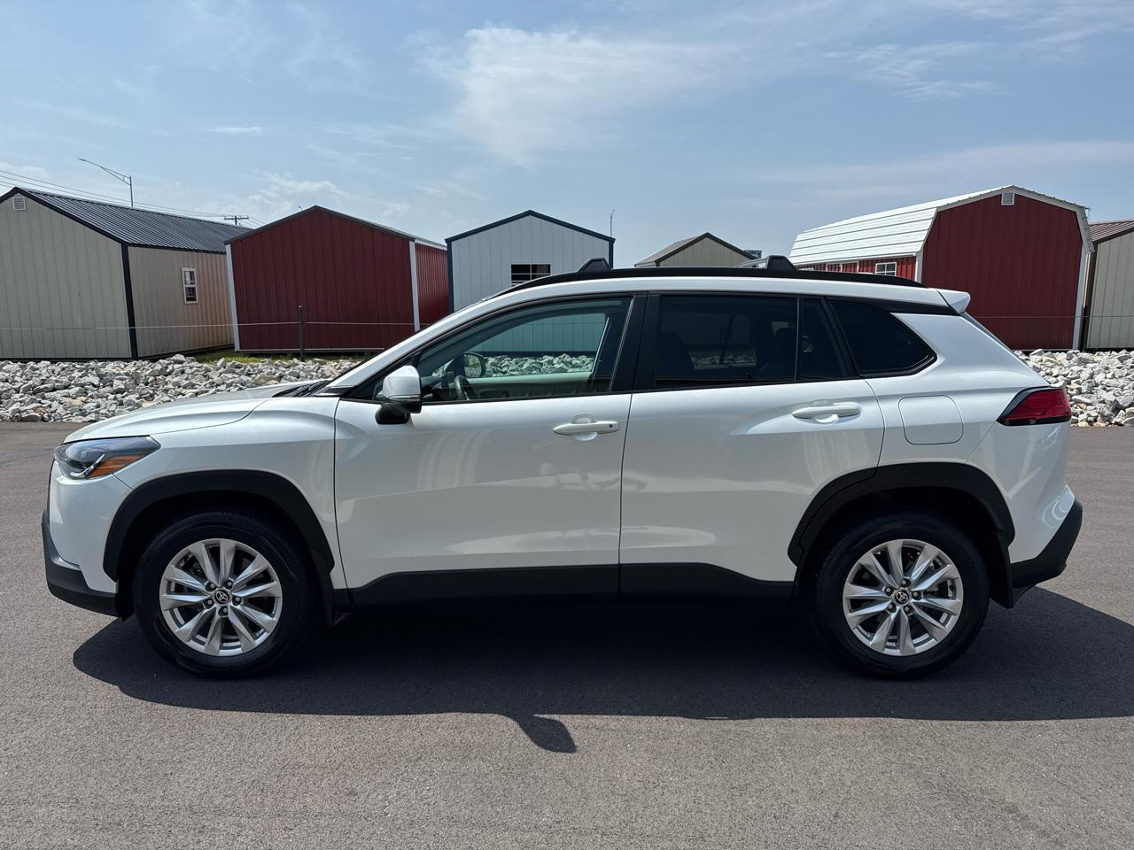 Toyota Corolla Cross LE 4D SUV FWD 2024