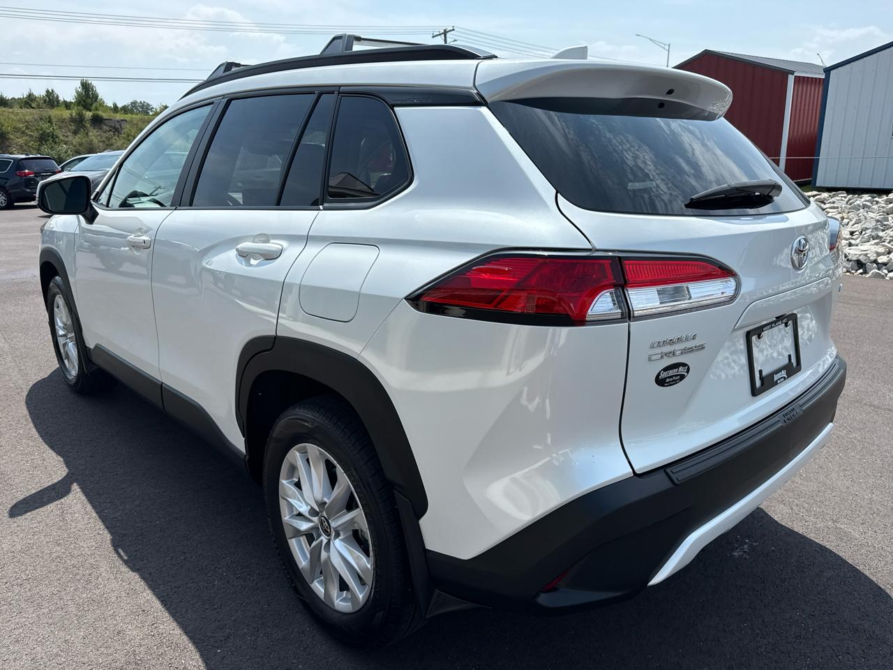 Toyota Corolla Cross LE 4D SUV FWD 2024