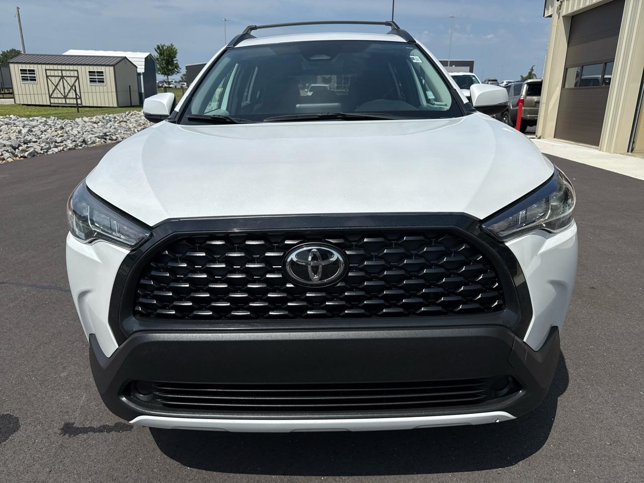 Toyota Corolla Cross LE 4D SUV FWD 2024
