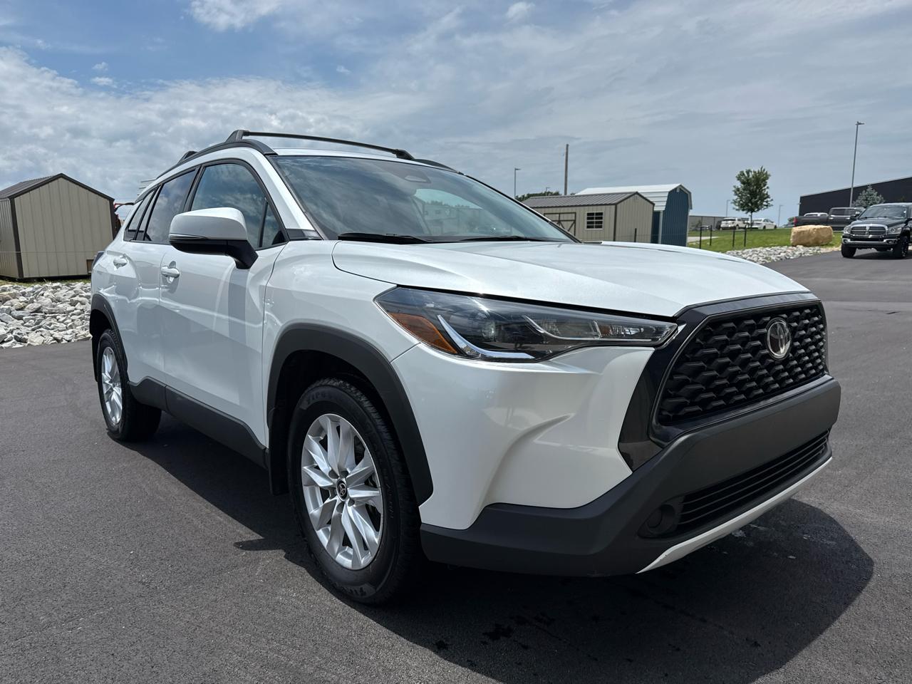 Toyota Corolla Cross LE 4D SUV FWD 2024