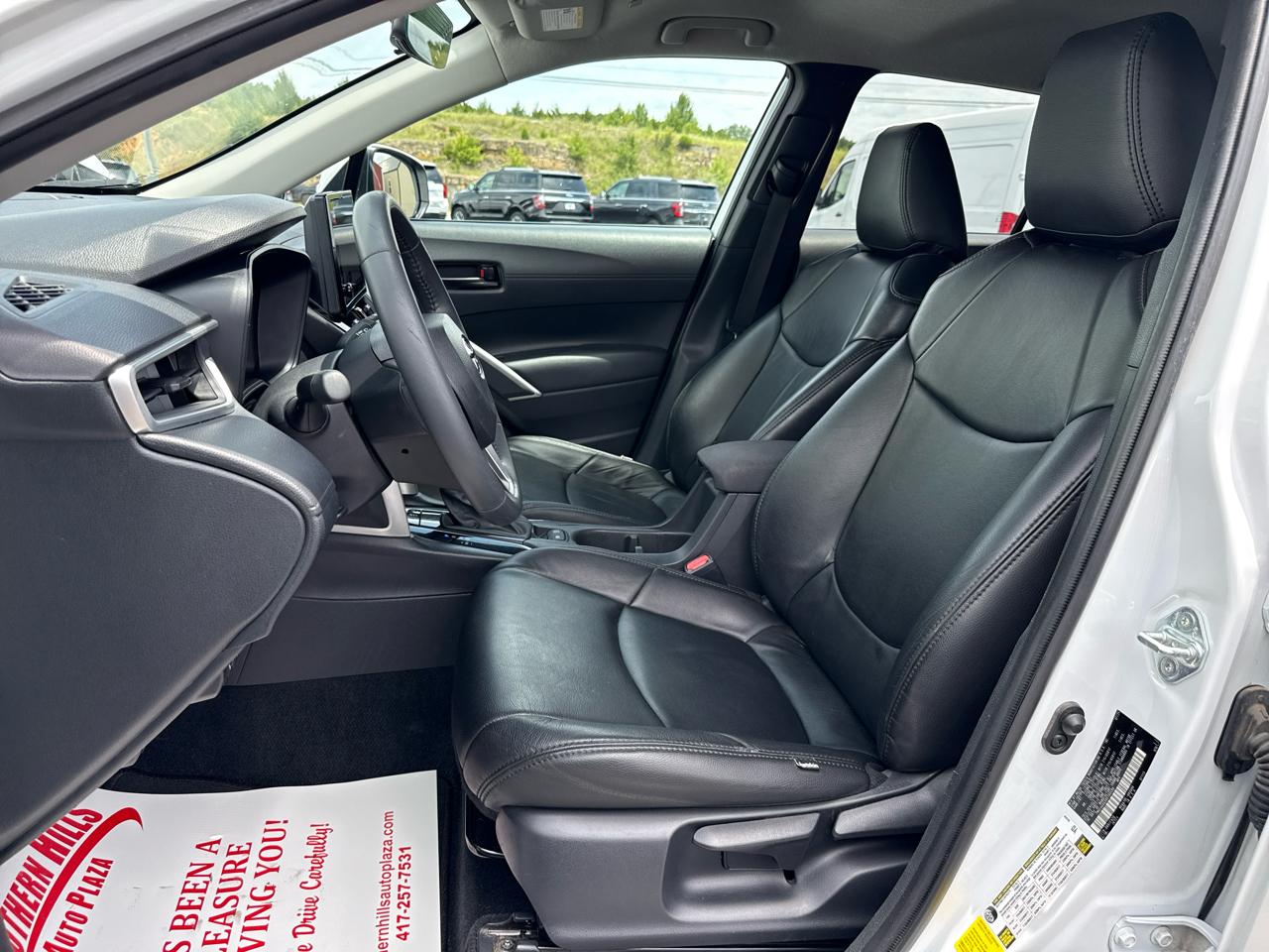 Toyota Corolla Cross LE 4D SUV FWD 2024
