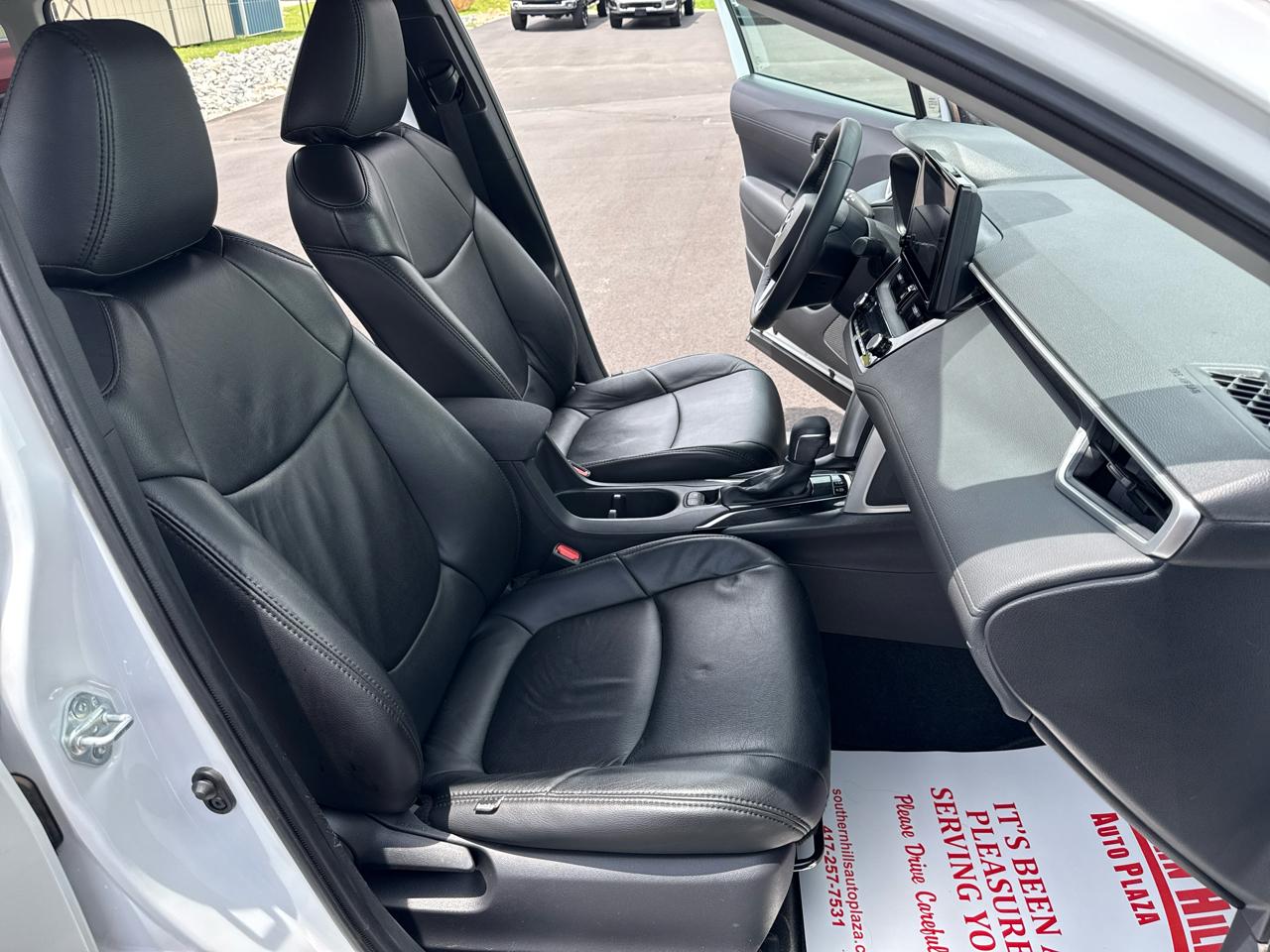 Toyota Corolla Cross LE 4D SUV FWD 2024