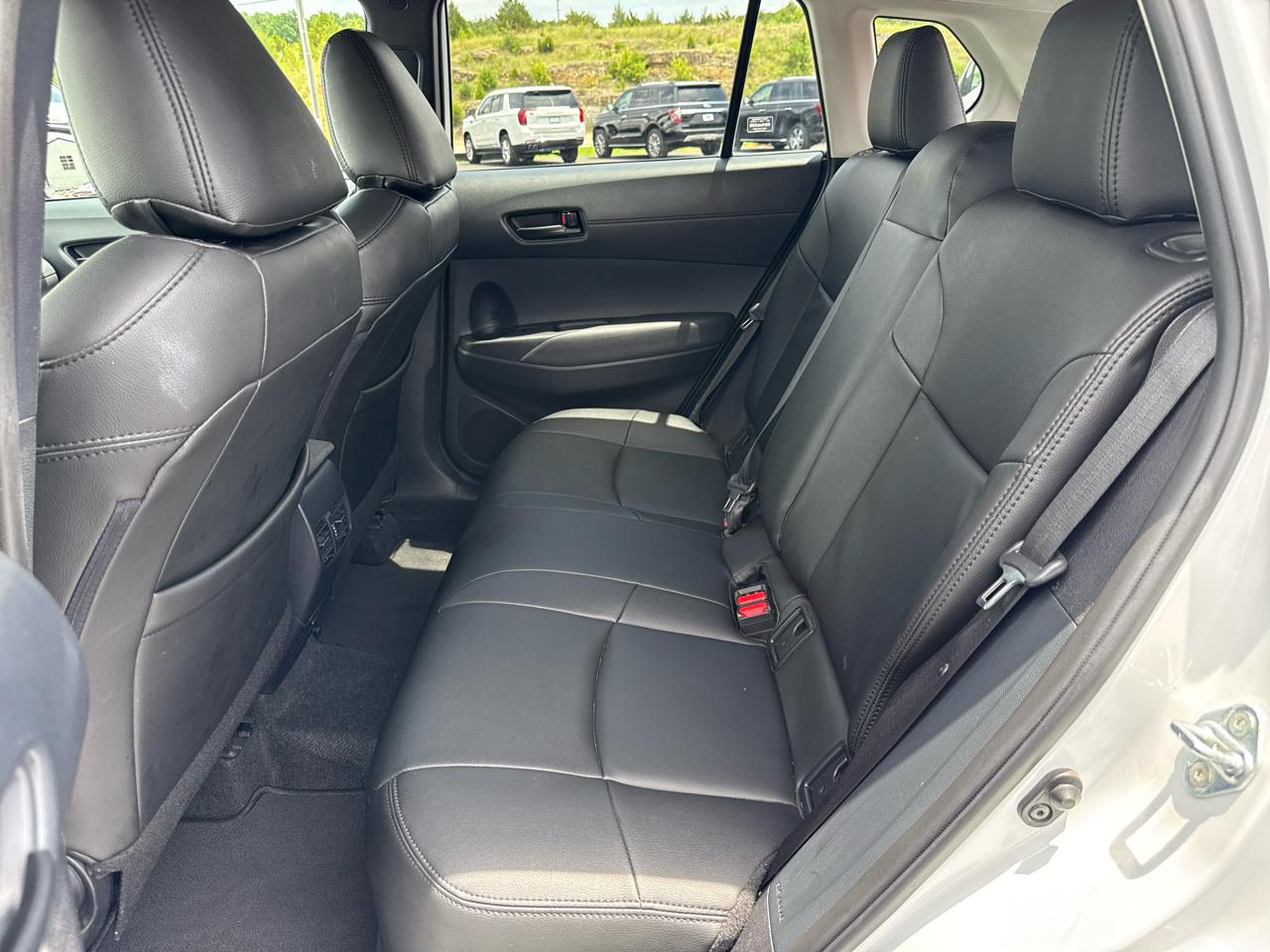 Toyota Corolla Cross LE 4D SUV FWD 2024