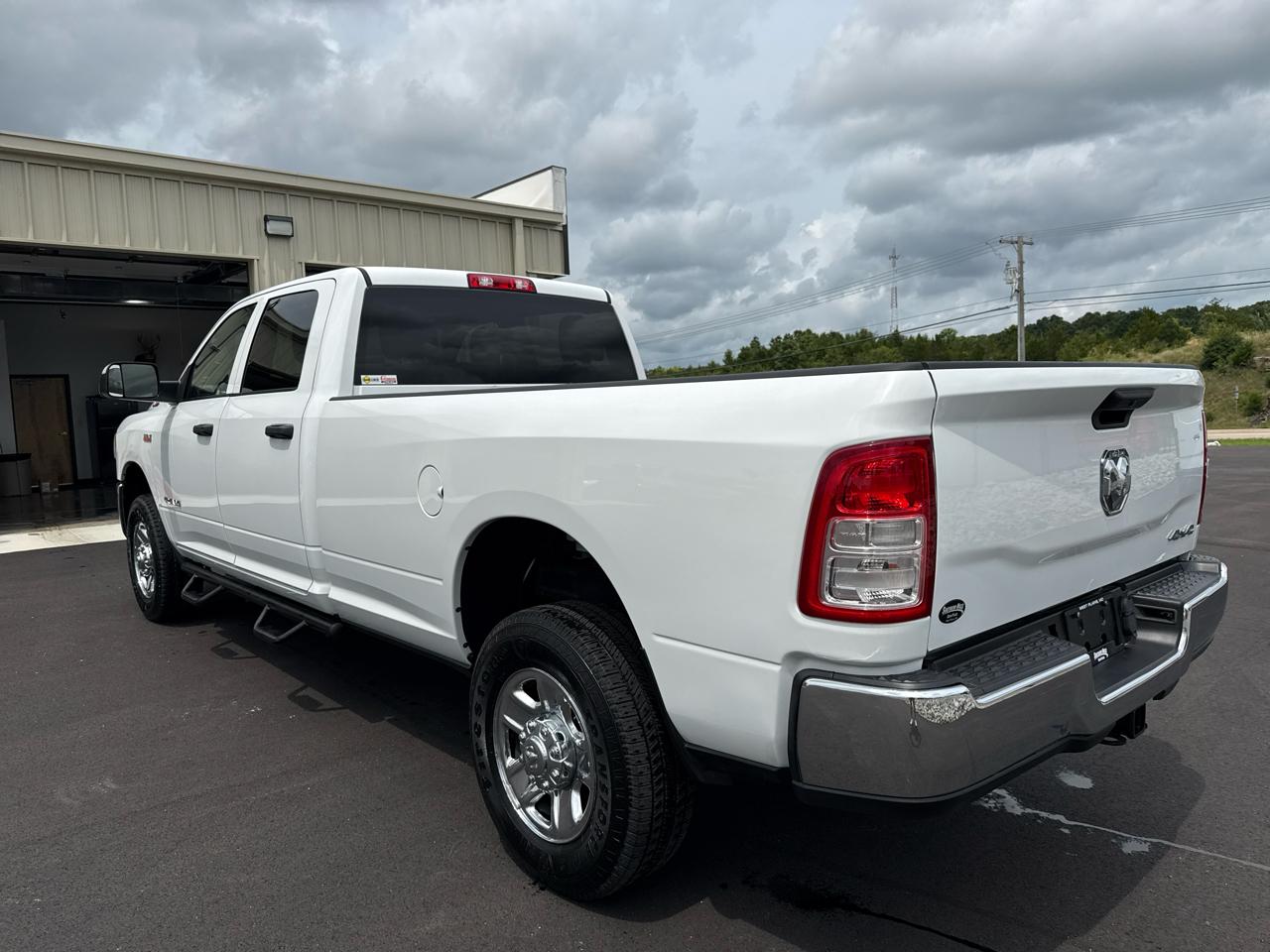 RAM 2500 Tradesman Crew Cab 4WD LWB 2022