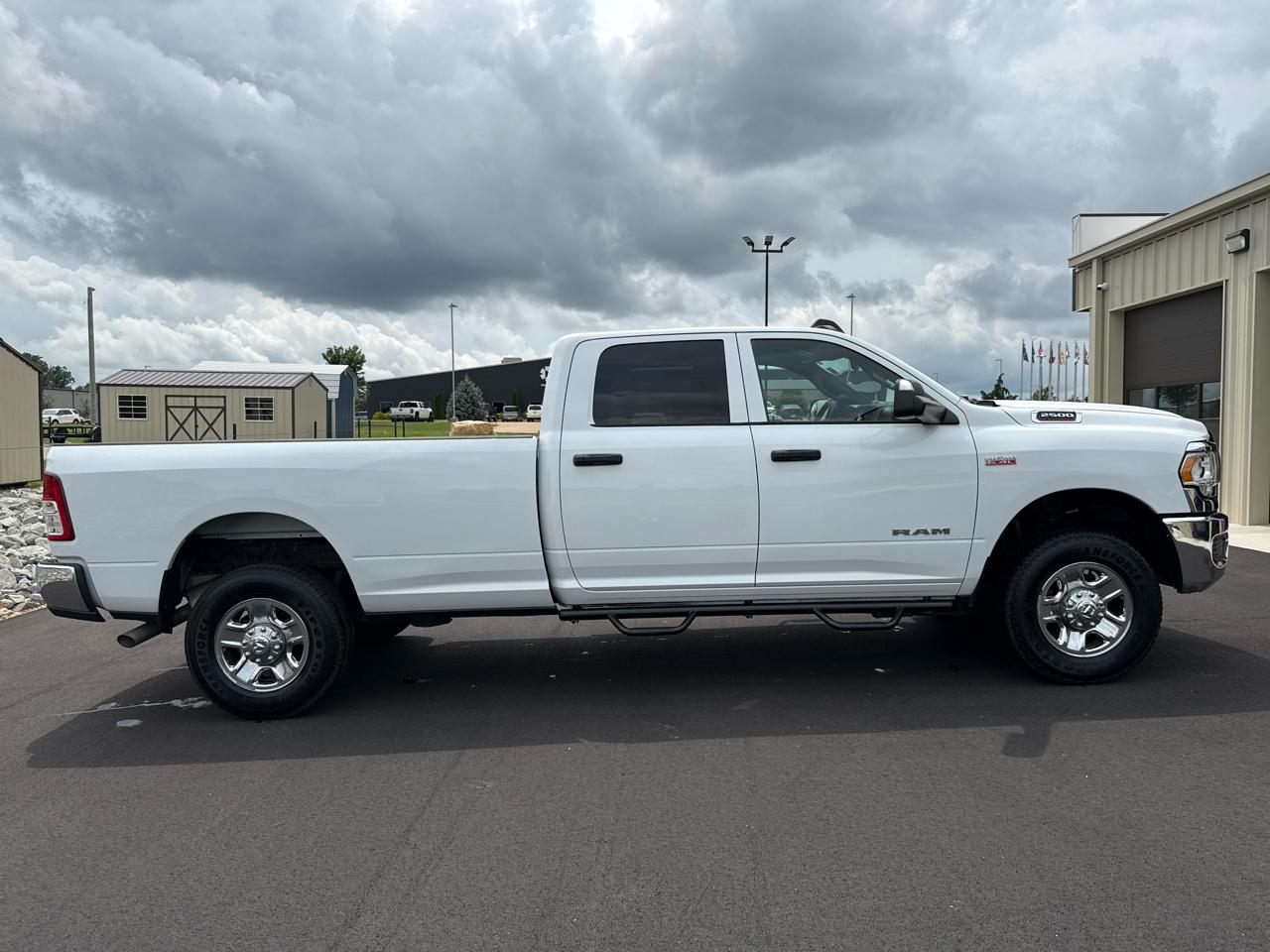 RAM 2500 Tradesman Crew Cab 4WD LWB 2022