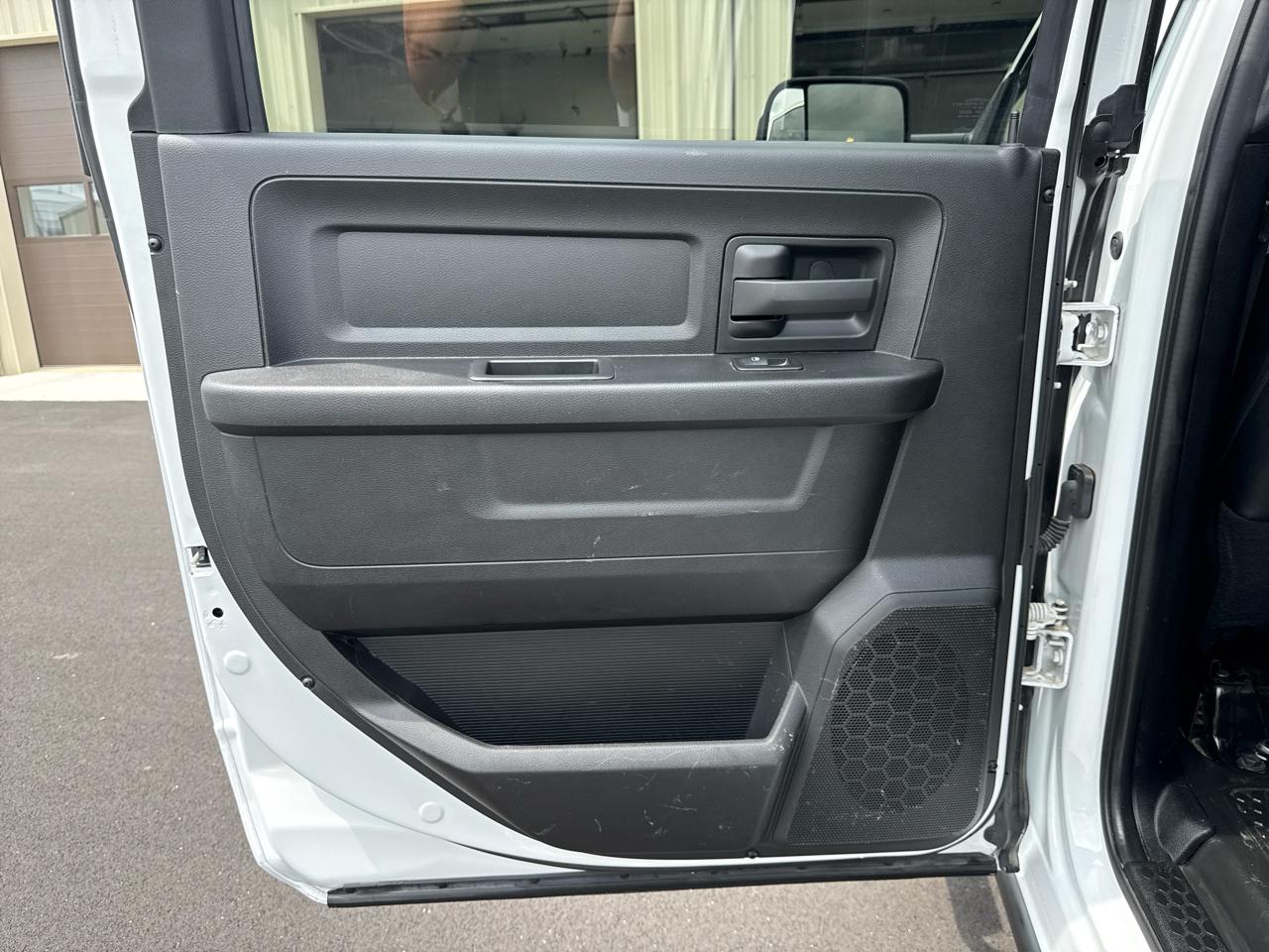 RAM 2500 Tradesman Crew Cab 4WD LWB 2022