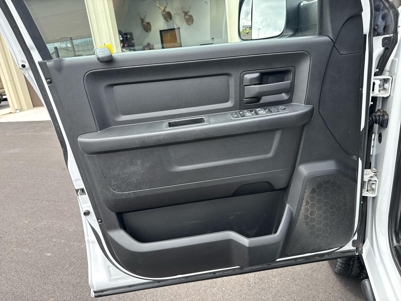 RAM 2500 Tradesman Crew Cab 4WD LWB 2022