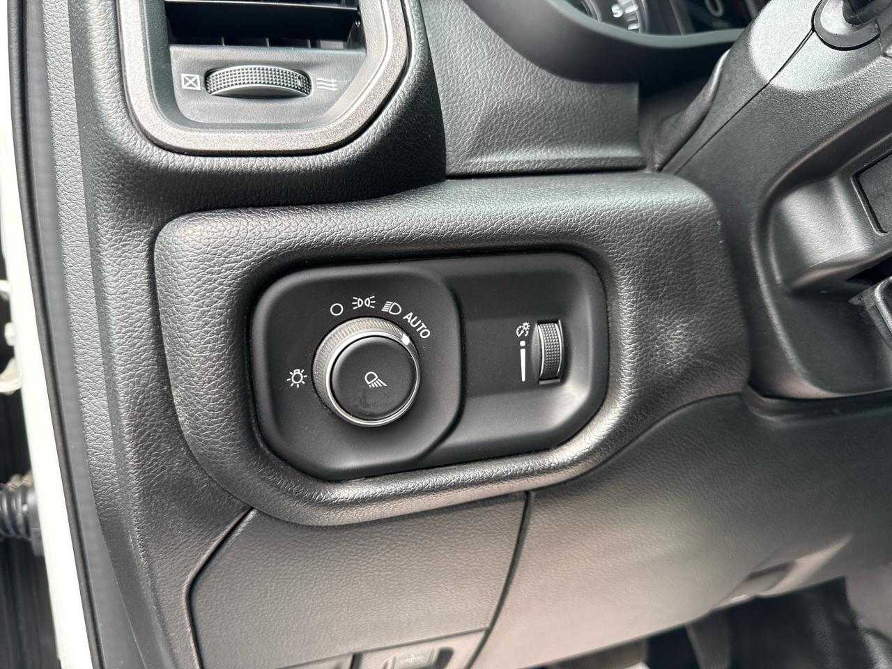 RAM 2500 Tradesman Crew Cab 4WD LWB 2022
