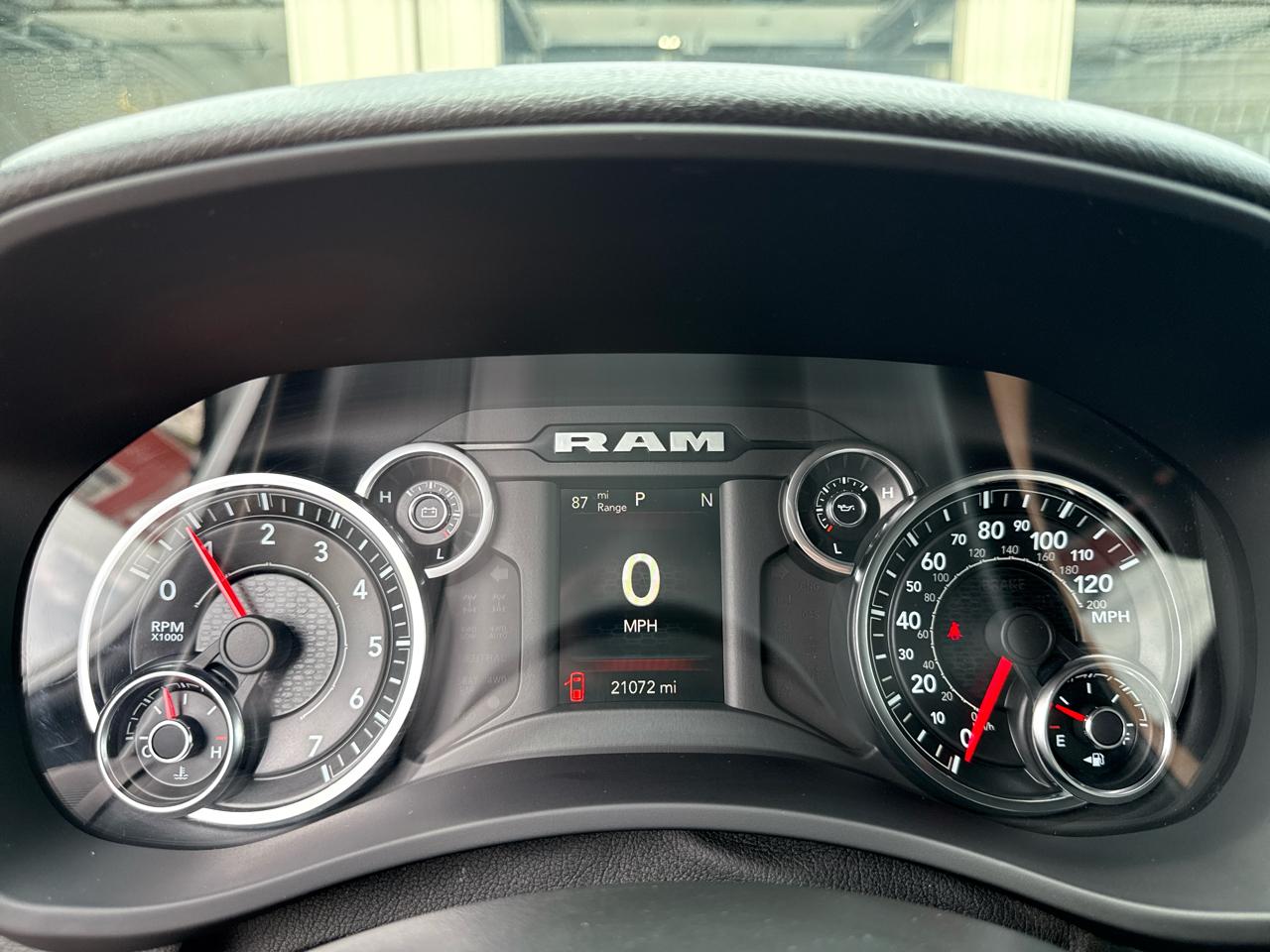 RAM 2500 Tradesman Crew Cab 4WD LWB 2022