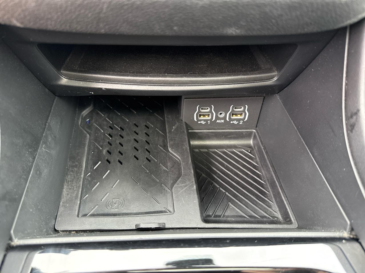 Chrysler Pacifica Limited 4D Wagon 2025