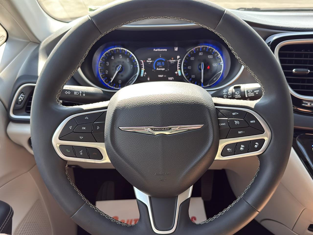 Chrysler Pacifica Touring L Wagon 2023