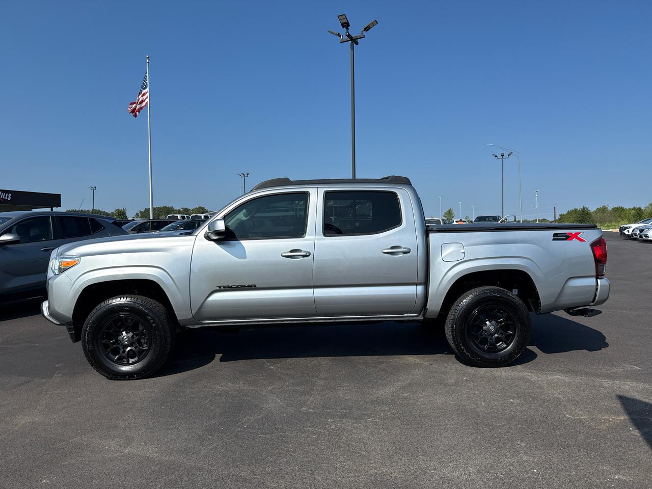 Toyota Tacoma SR Dbl Cab 4WD V6 6sp 2023