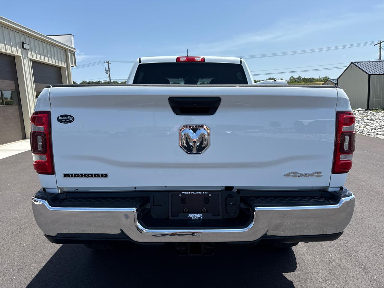 RAM 2500 Big Horn Crew Cab 4WD SWB 2023