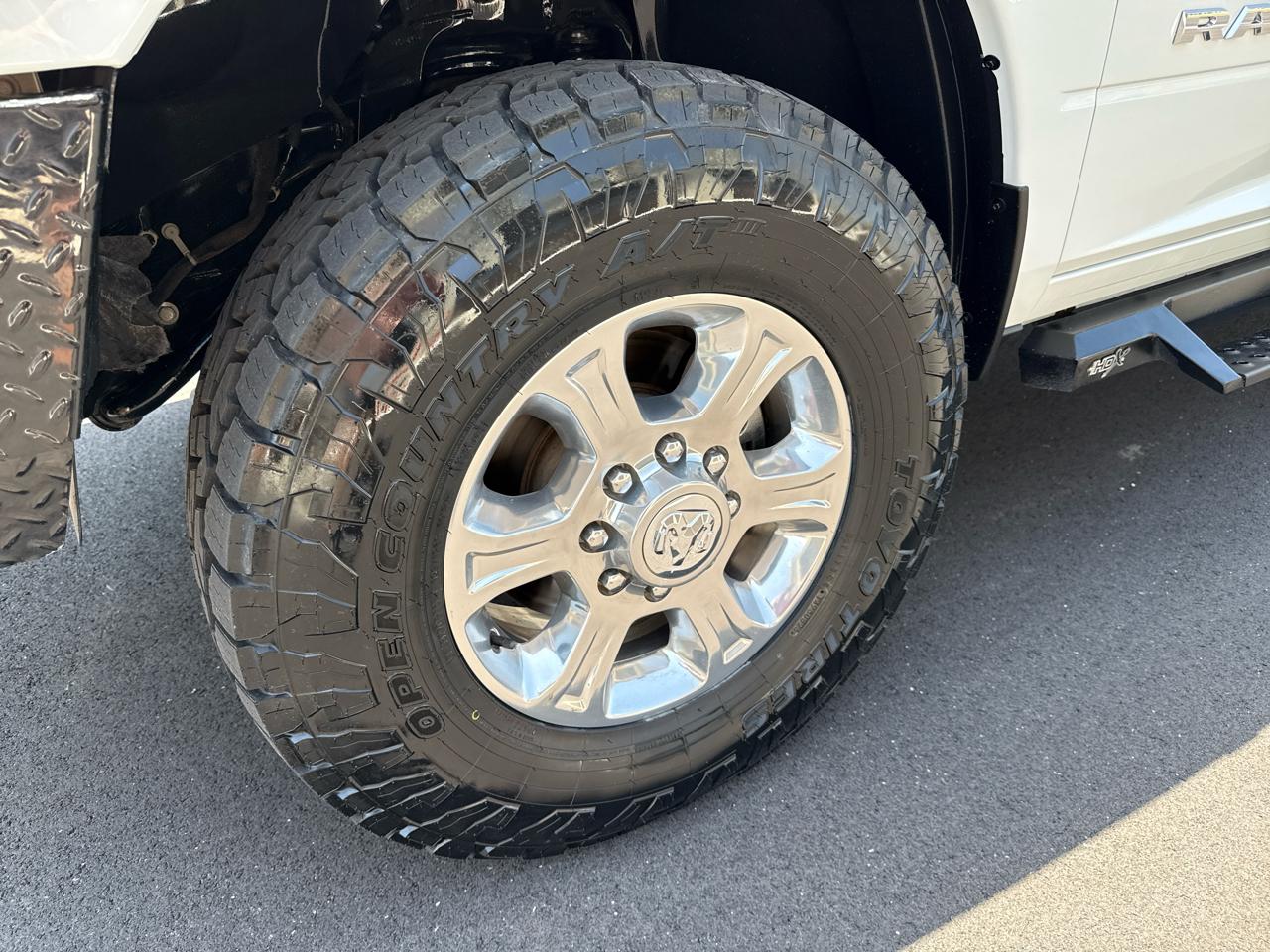 RAM 2500 Big Horn Crew Cab 4WD SWB 2023