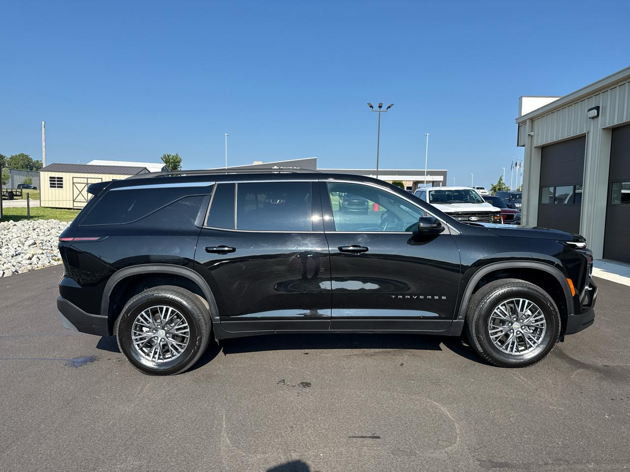 Chevrolet Traverse LT 4D SUV AWD 2026