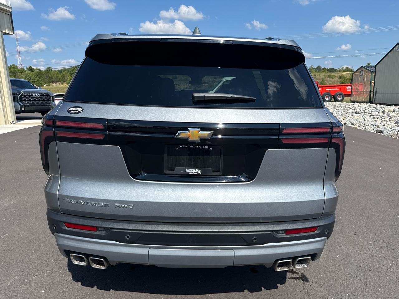 Chevrolet Traverse LT 4D SUV AWD 2026
