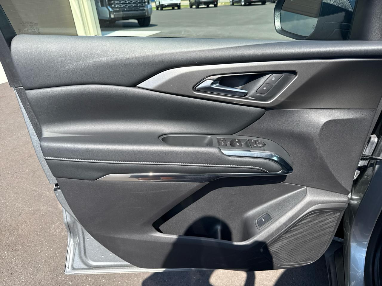 Chevrolet Traverse LT 4D SUV AWD 2026