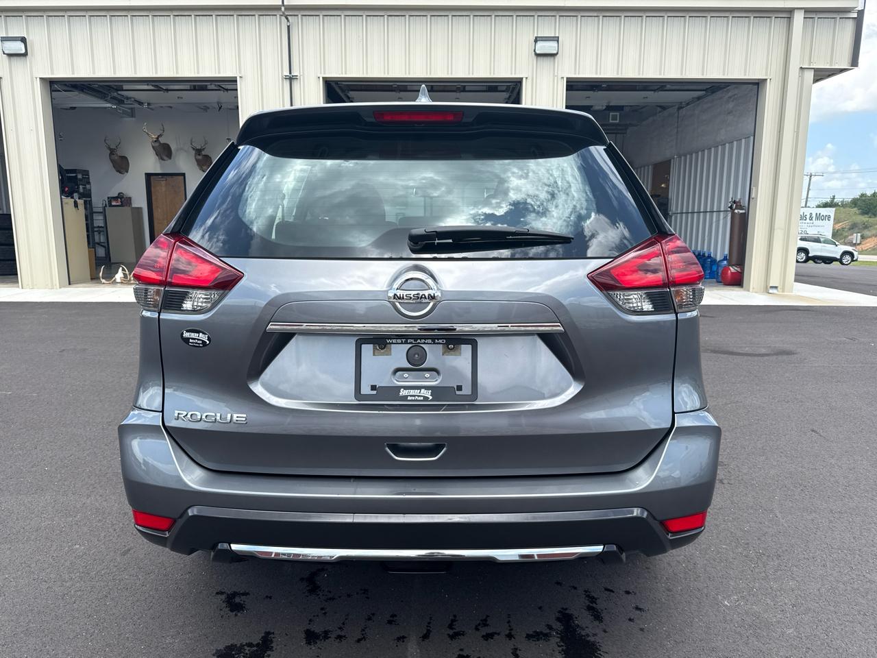 Nissan Rogue S 4D SUV FWD 2020