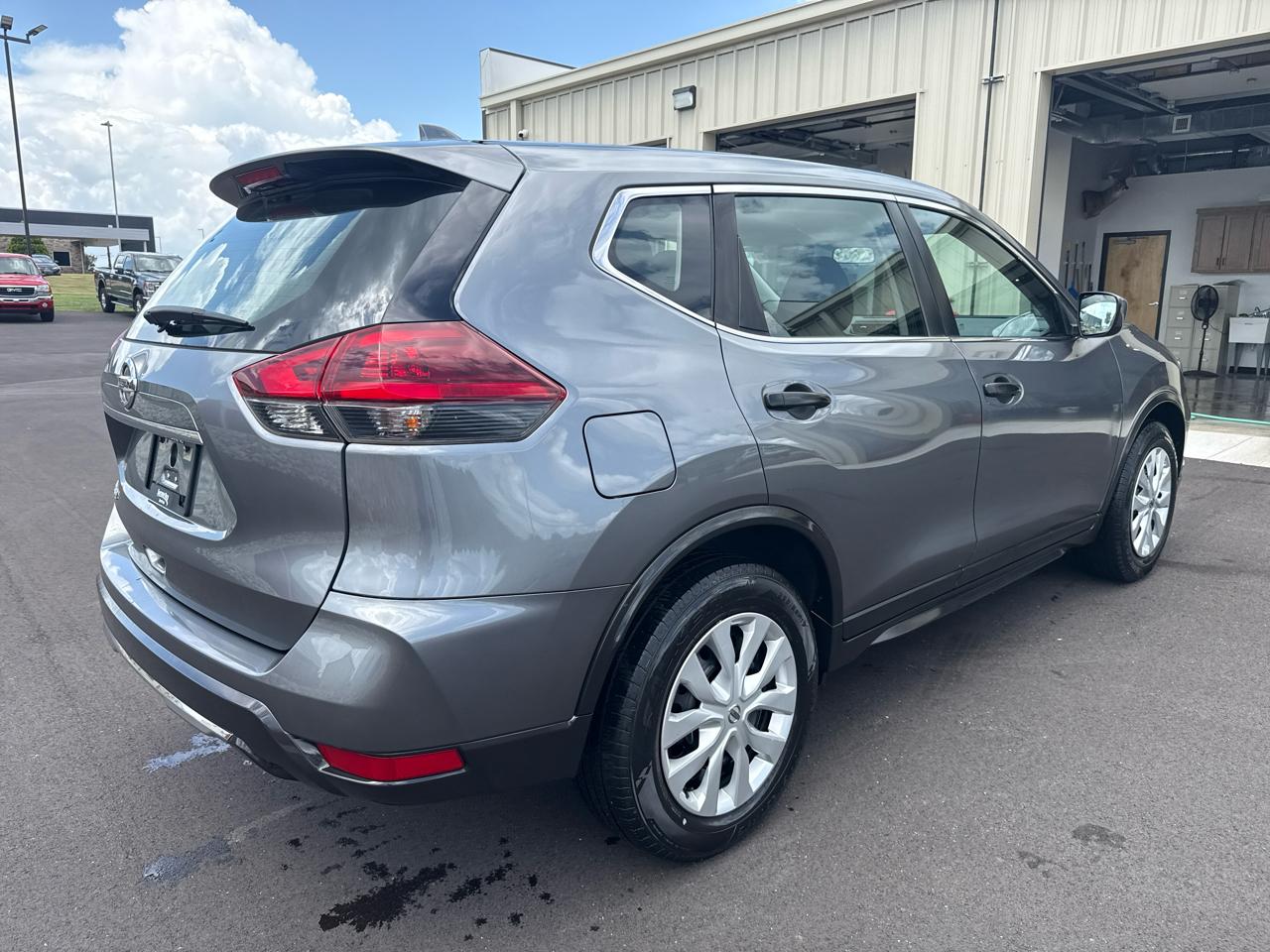 Nissan Rogue S 4D SUV FWD 2020