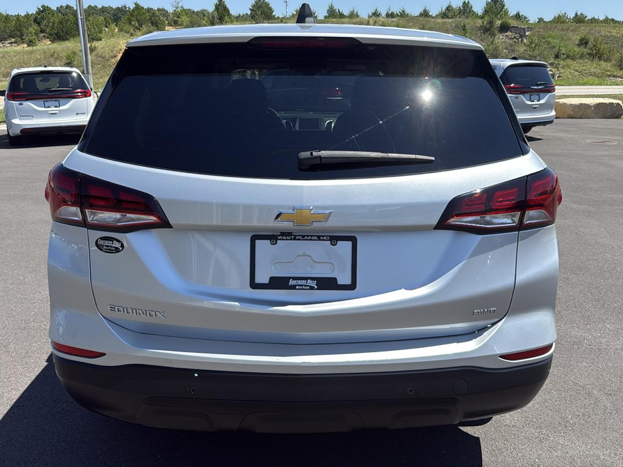 Chevrolet Equinox LS 4D SUV AWD 2022