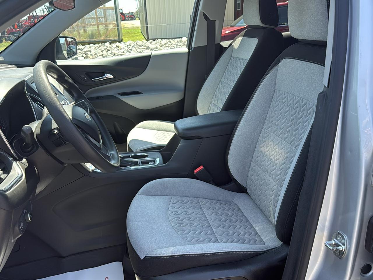 Chevrolet Equinox LS 4D SUV AWD 2022