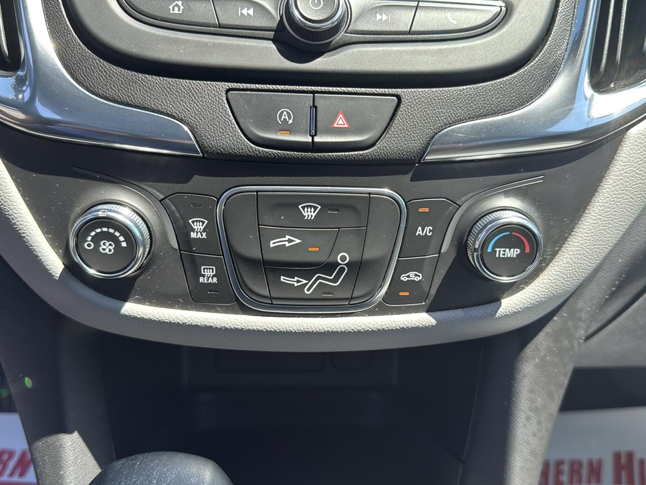 Chevrolet Equinox LS 4D SUV AWD 2022