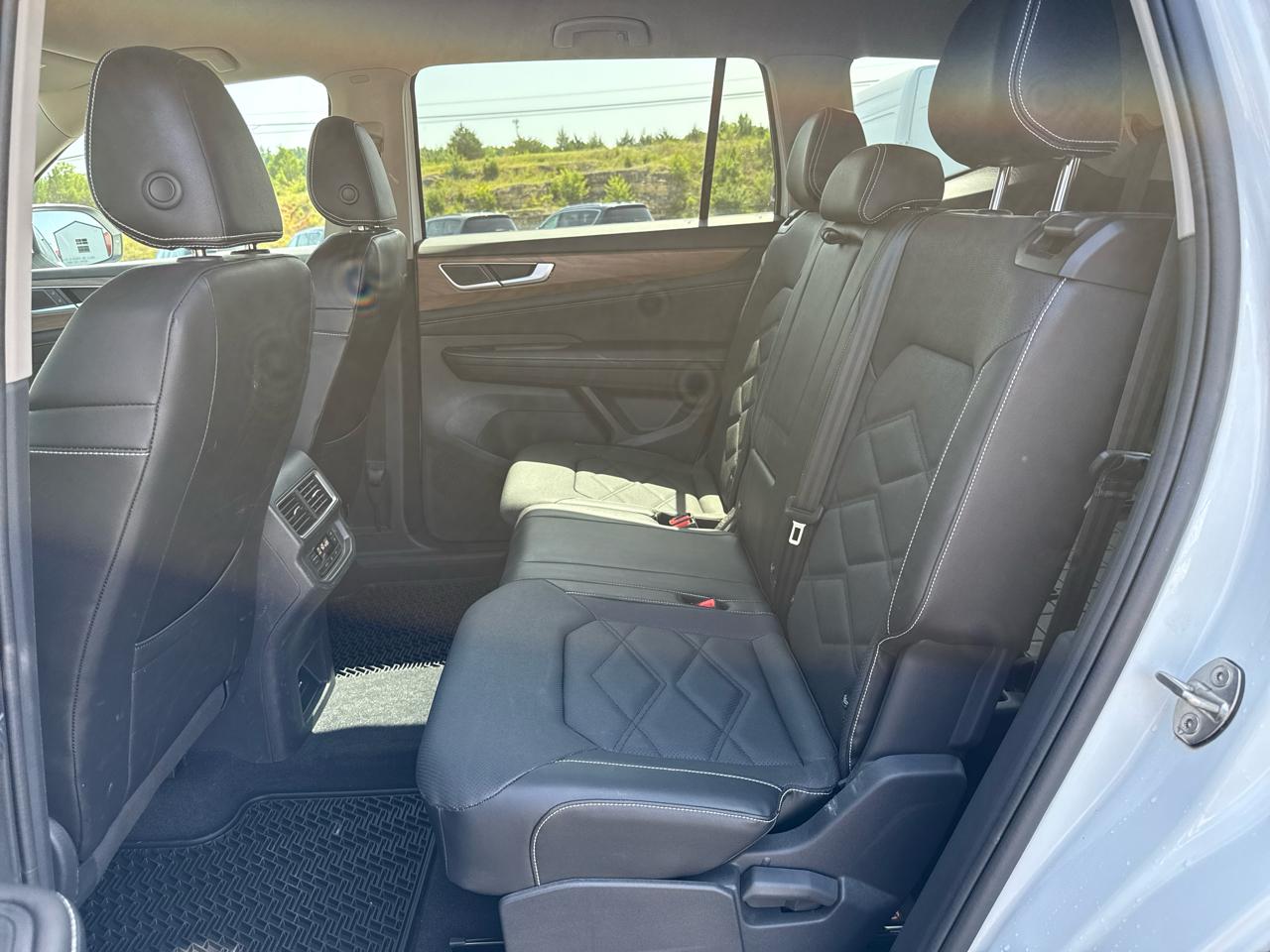 Volkswagen Atlas SE 4D SUV 4Motion 2024