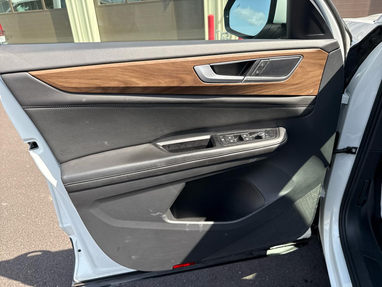 Volkswagen Atlas SE 4D SUV 4Motion 2024
