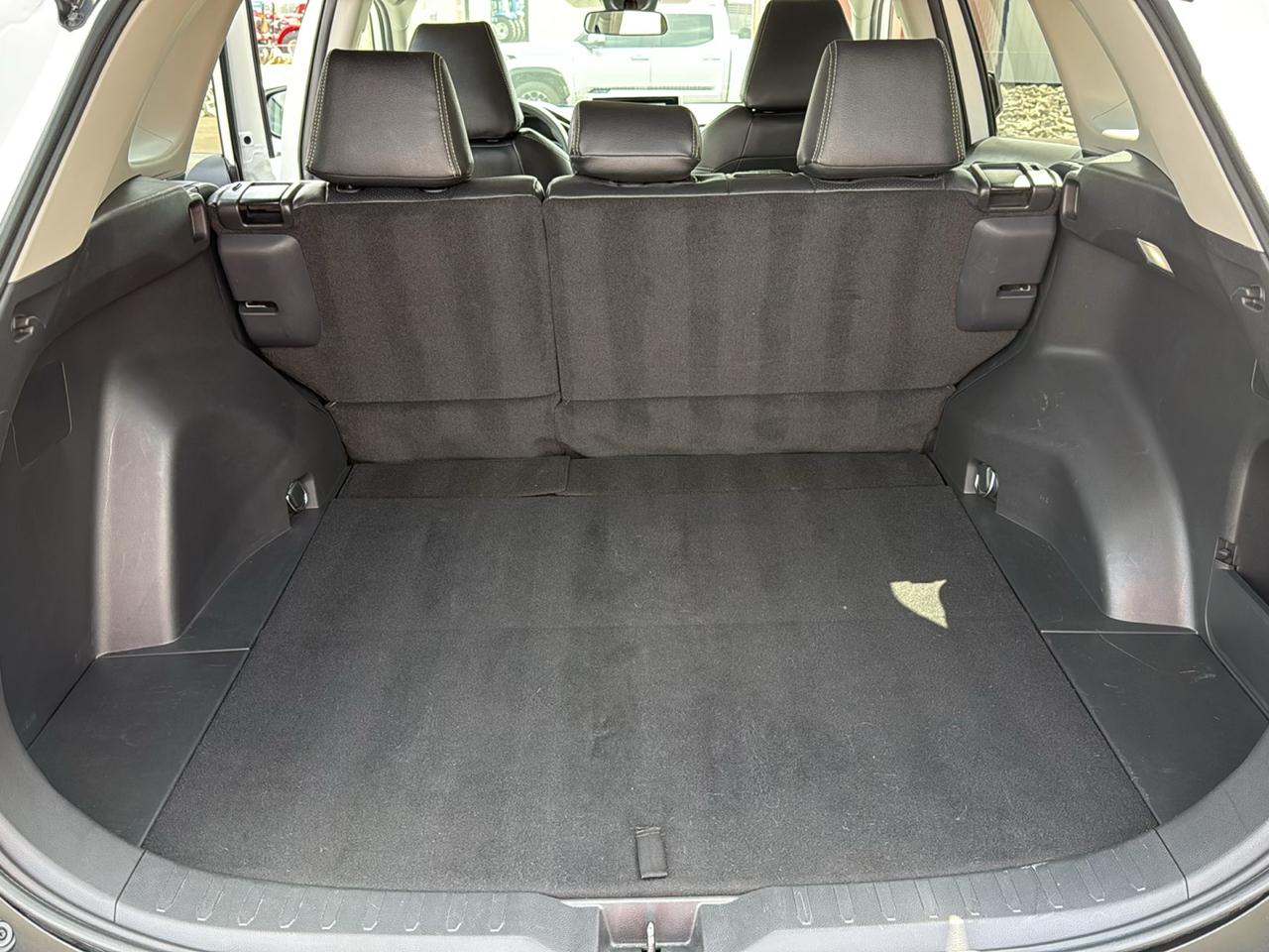 Toyota RAV4 LE 4D SUV FWD 2024